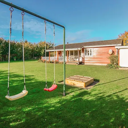 Holiday home 2 Bedroom Pet Friendly In Sydals
